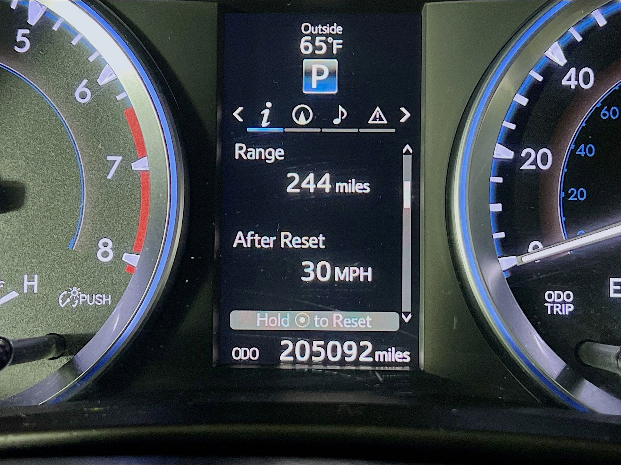 2016 Toyota Highlander Base