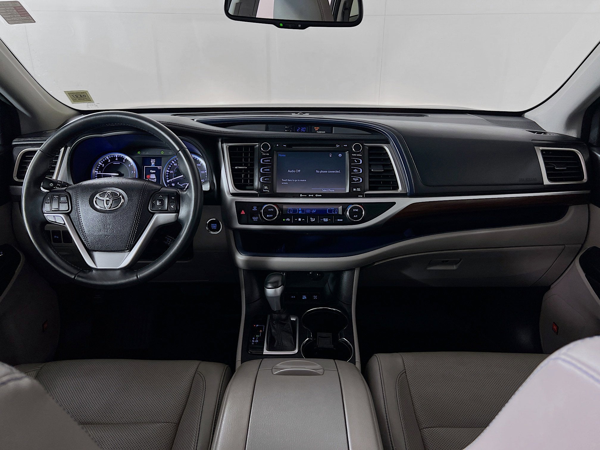 2016 Toyota Highlander Base