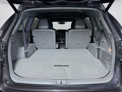 2016 Toyota Highlander Base