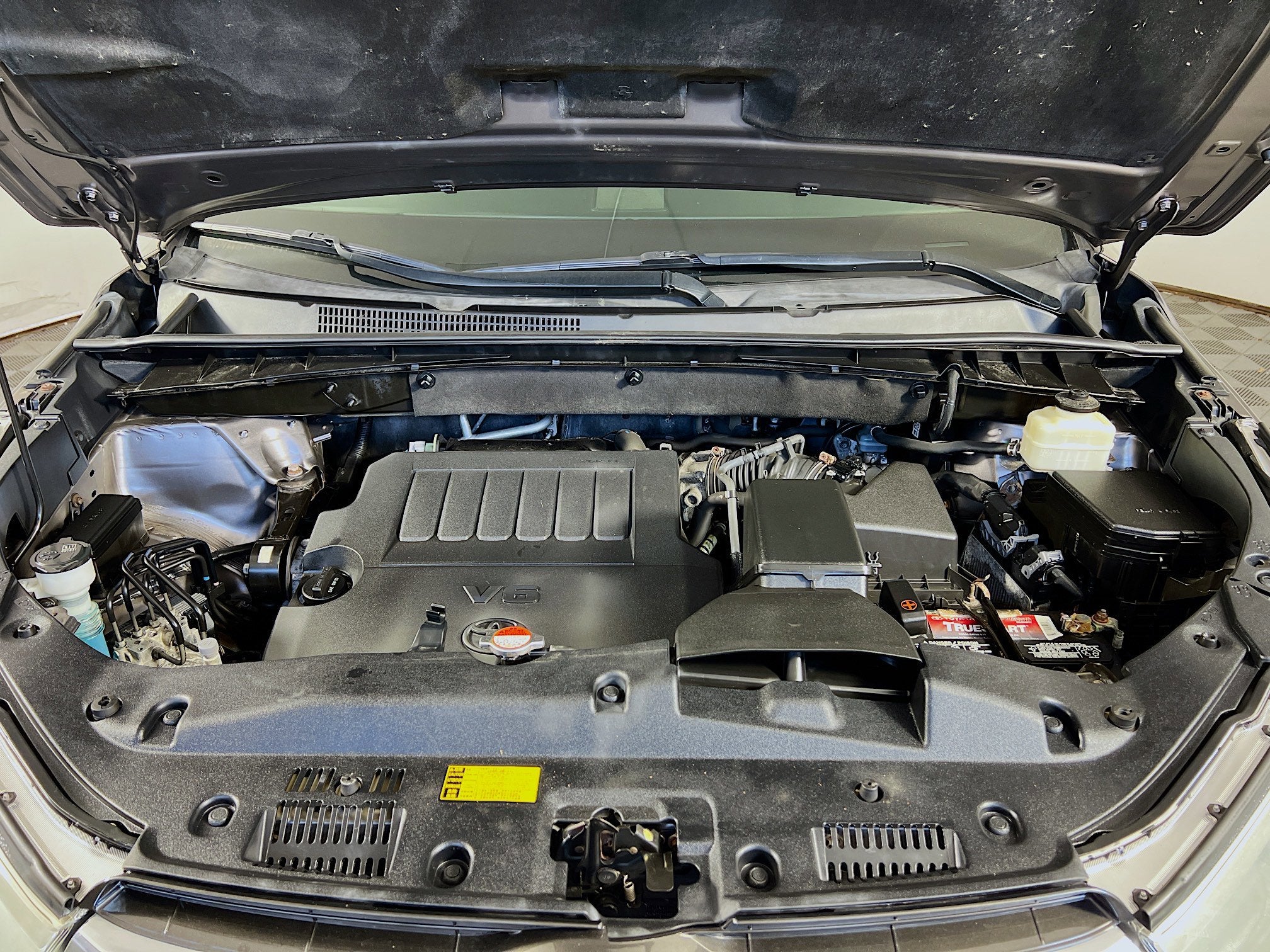 2016 Toyota Highlander Base