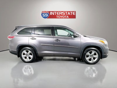 2016 Toyota Highlander Base