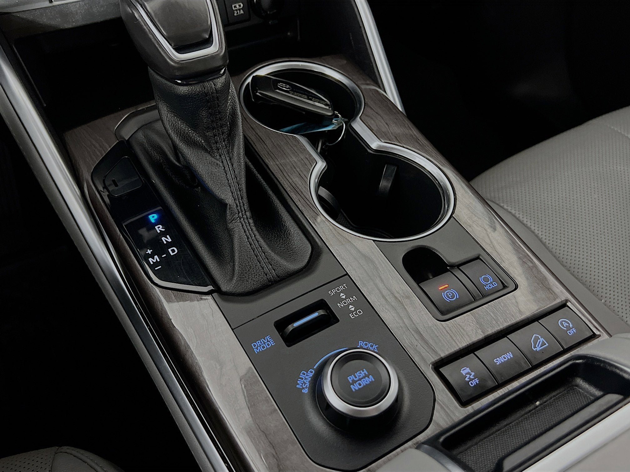 2021 Toyota Highlander Base