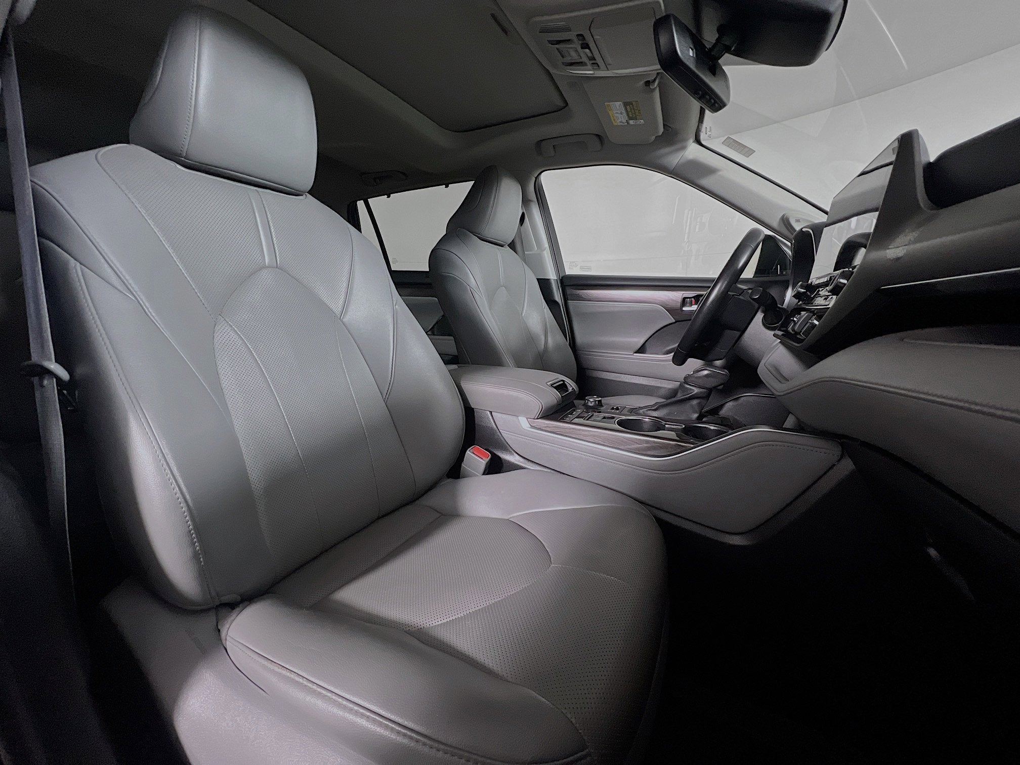 2021 Toyota Highlander Base