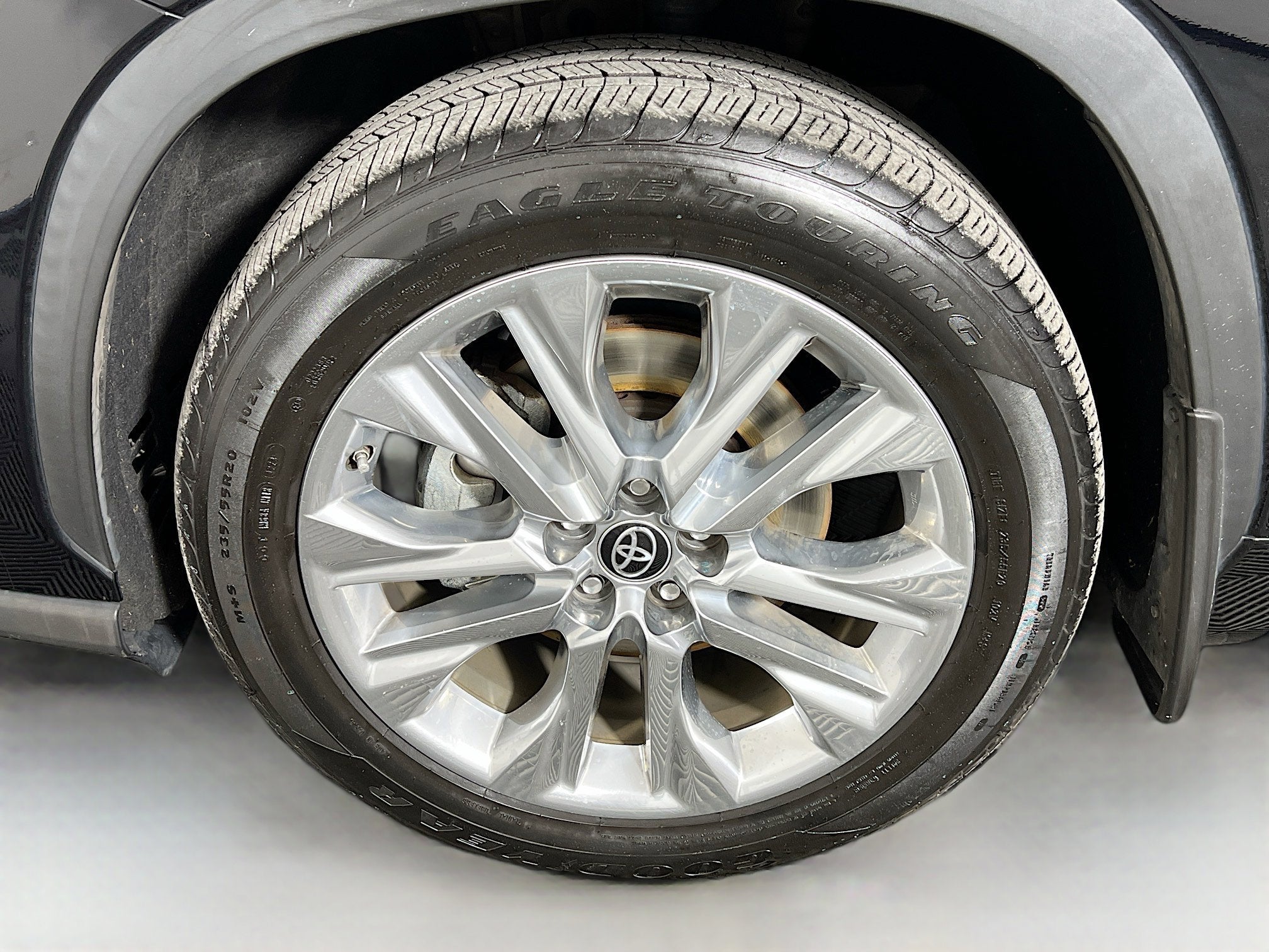 2021 Toyota Highlander Base