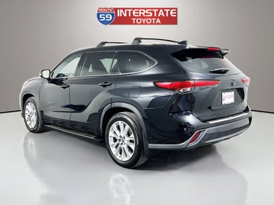 2021 Toyota Highlander Base