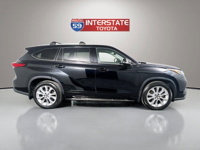 2021 Toyota Highlander Base