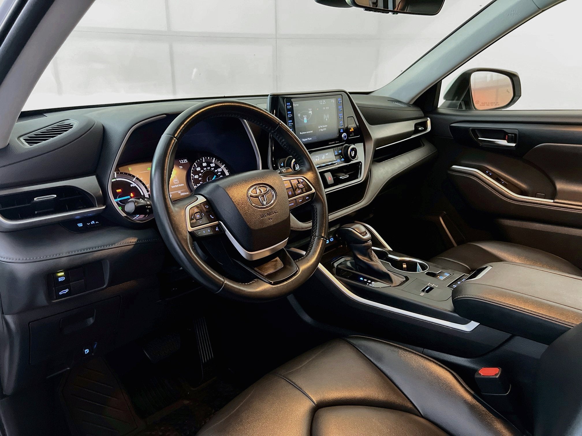 2022 Toyota Highlander Hybrid XLE