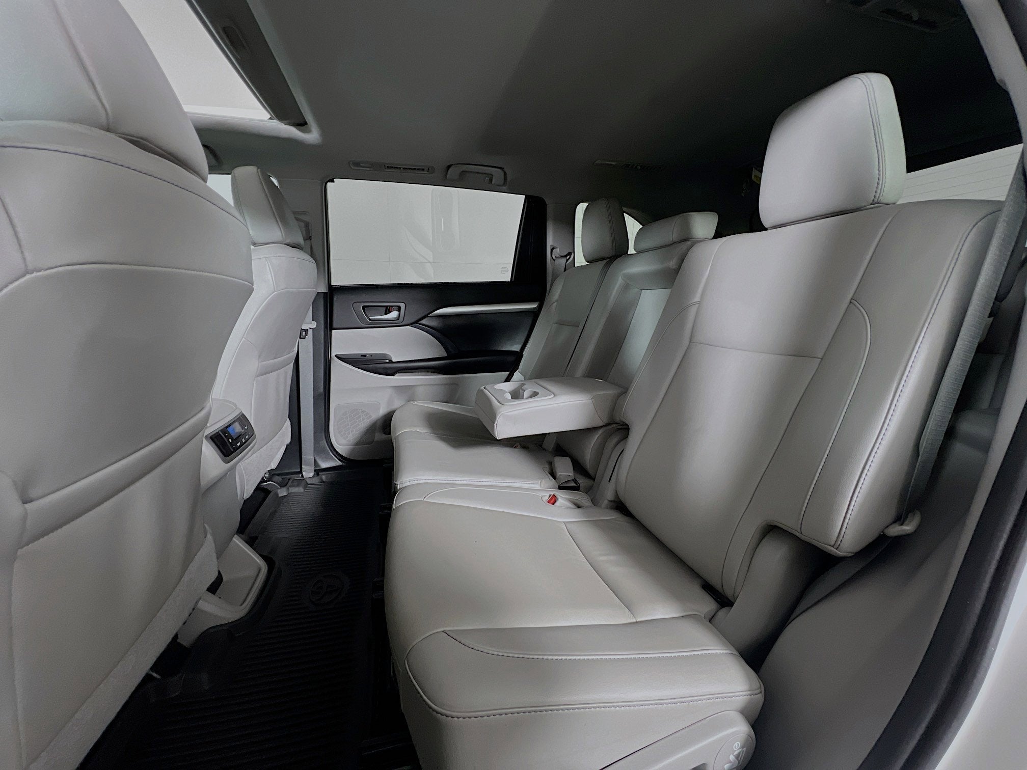 2019 Toyota Highlander Hybrid XLE