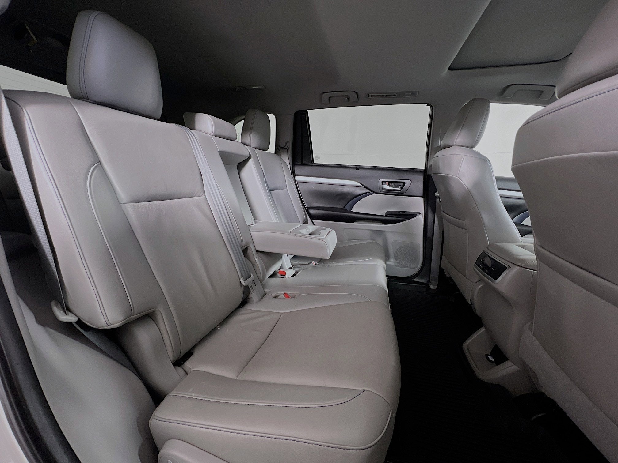 2019 Toyota Highlander Hybrid XLE