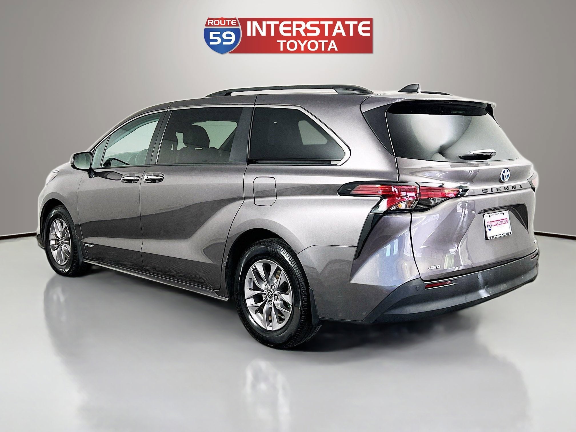 2021 Toyota Sienna XLE