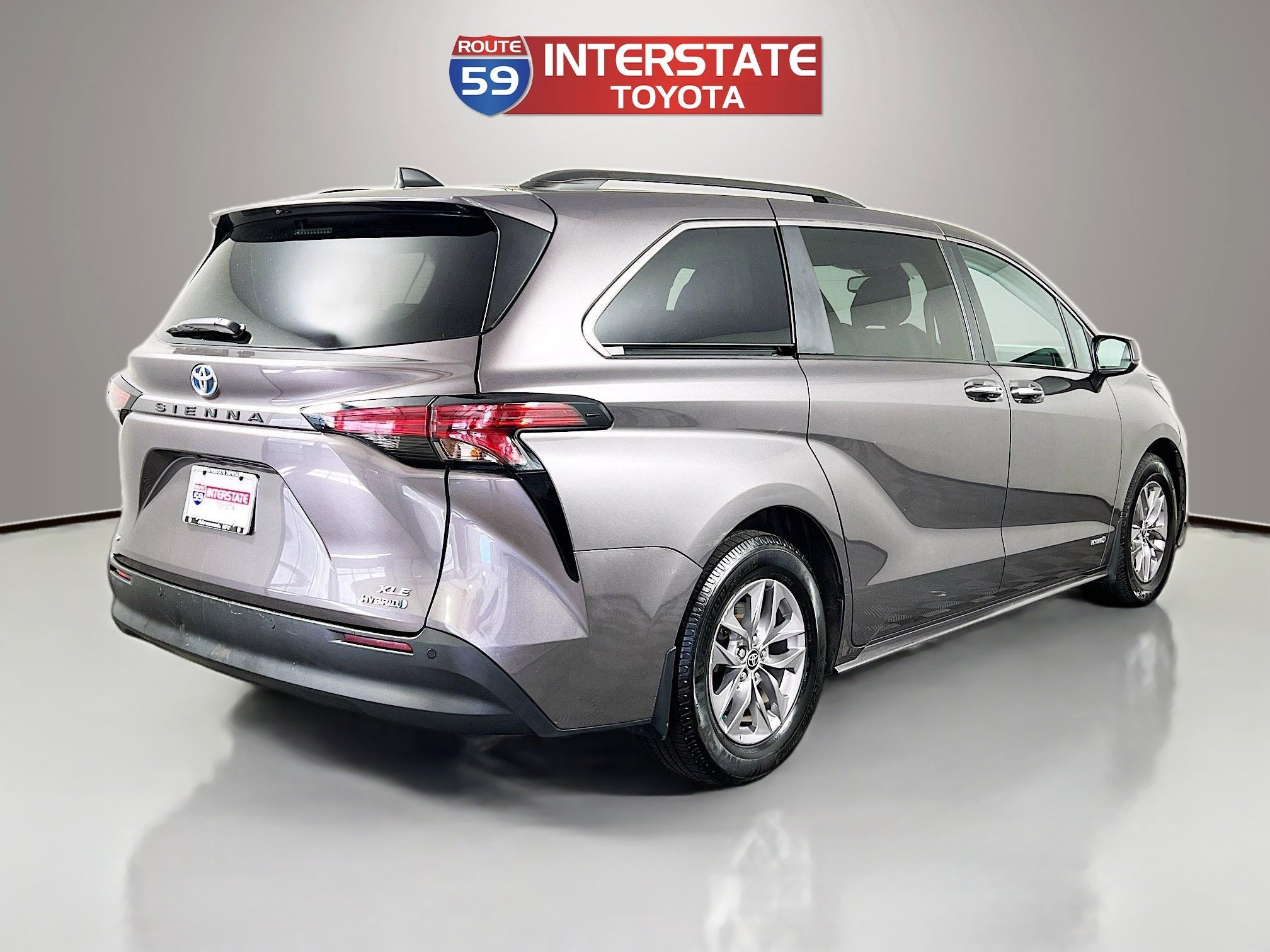 2021 Toyota Sienna XLE