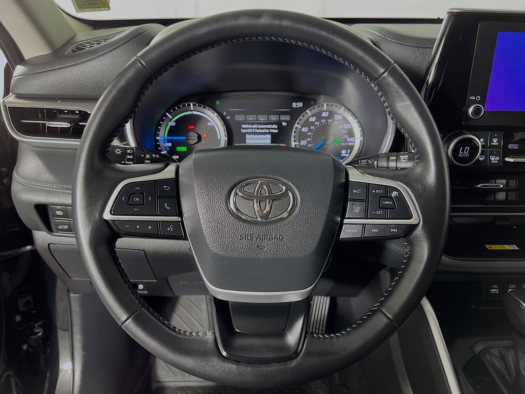 2025 Toyota Highlander Base