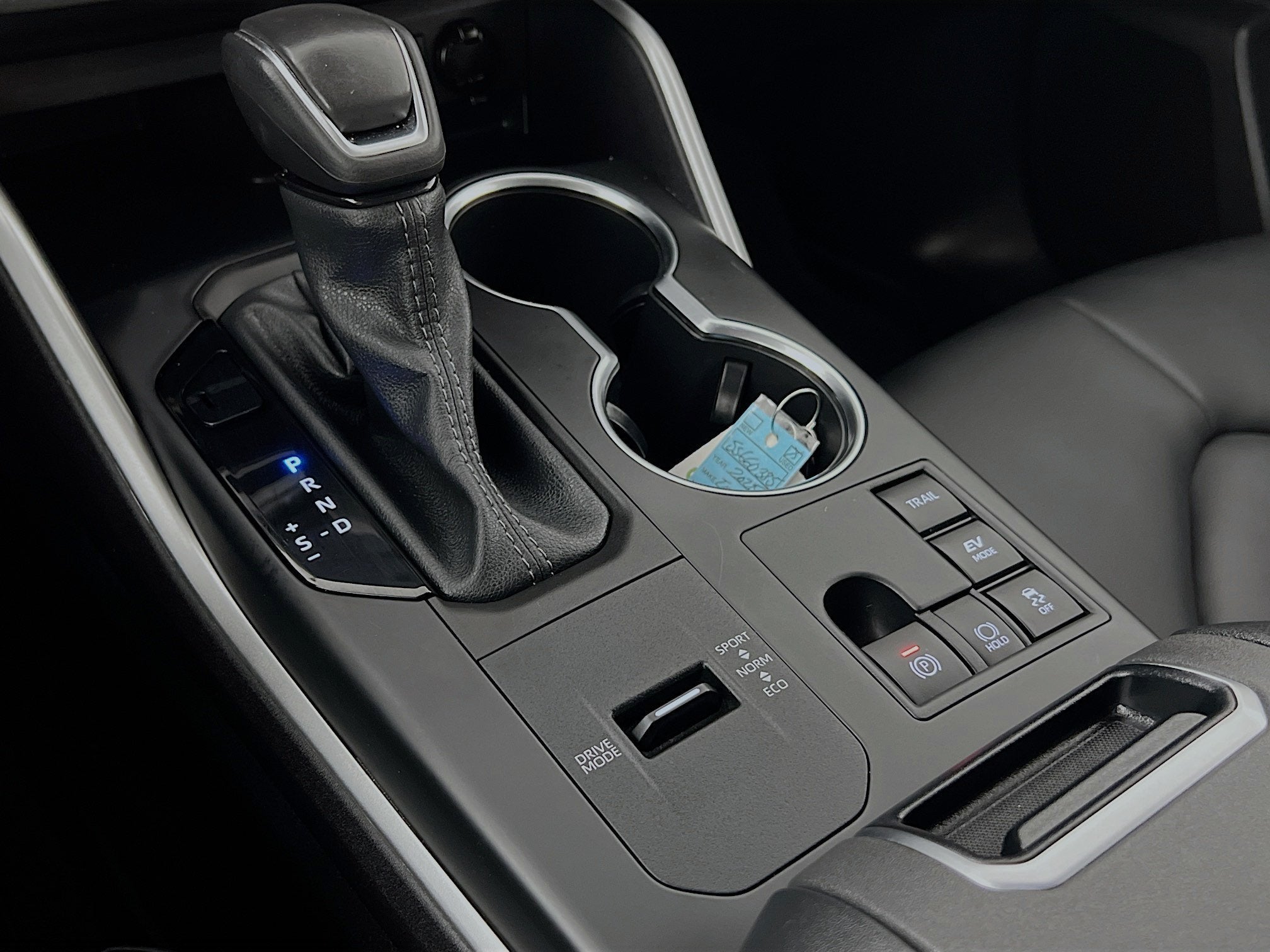 2025 Toyota Highlander Base