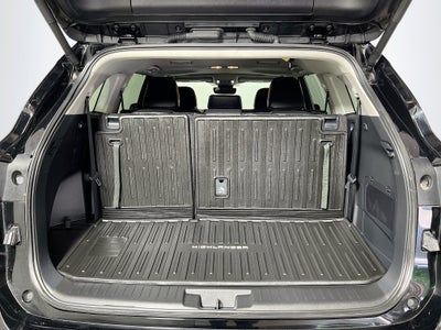 2025 Toyota Highlander Base
