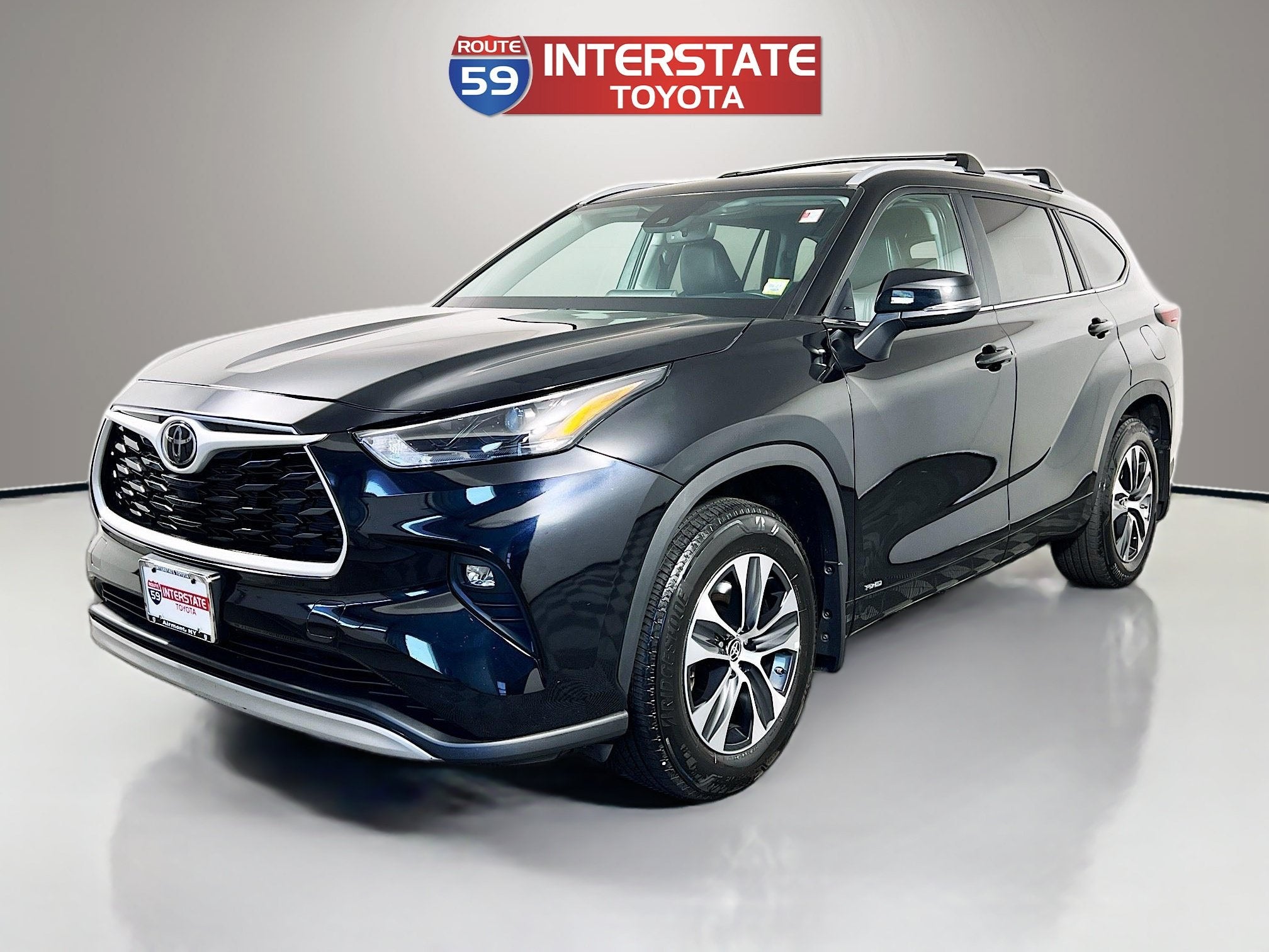 2025 Toyota Highlander Base