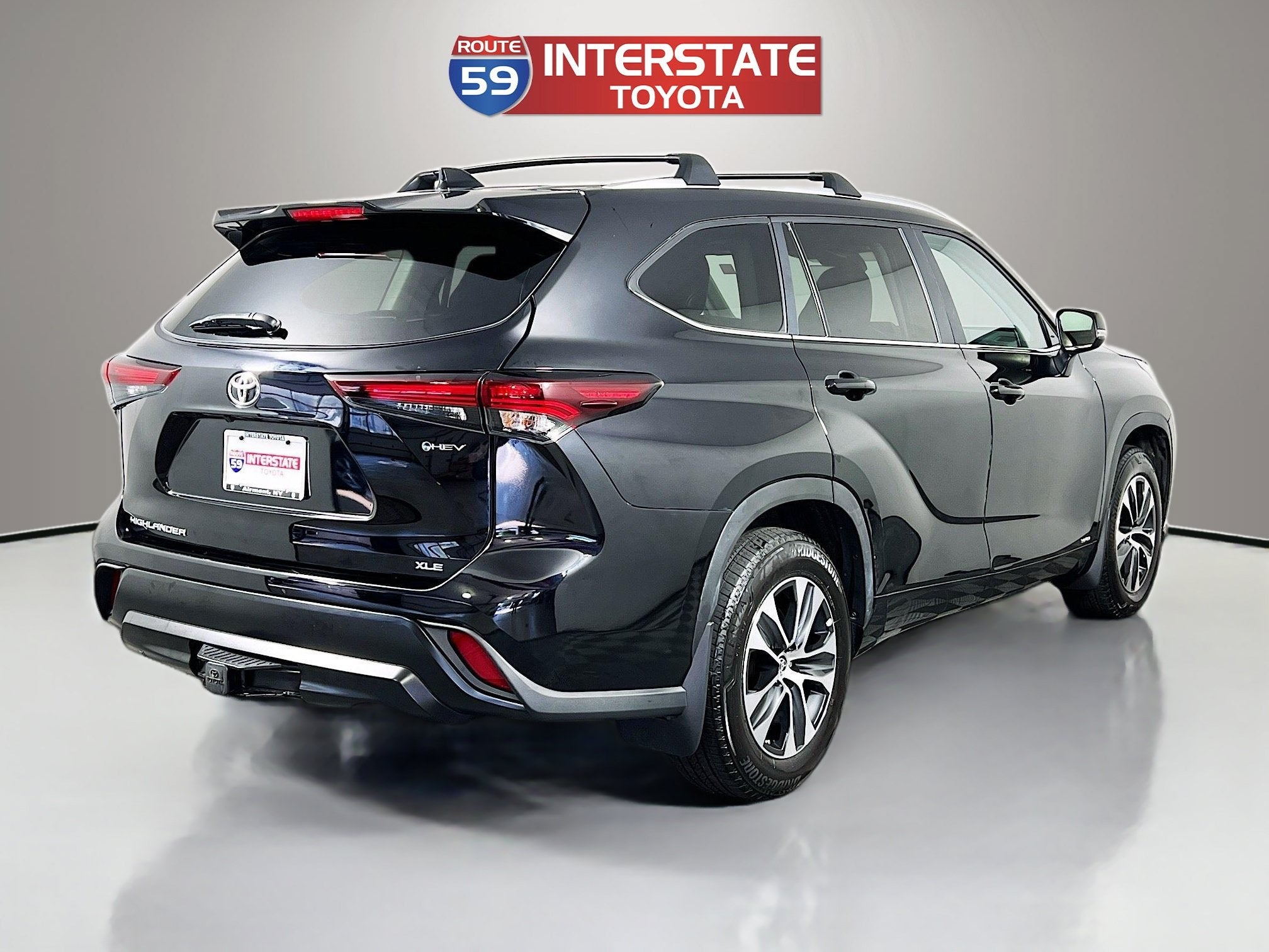 2025 Toyota Highlander Base