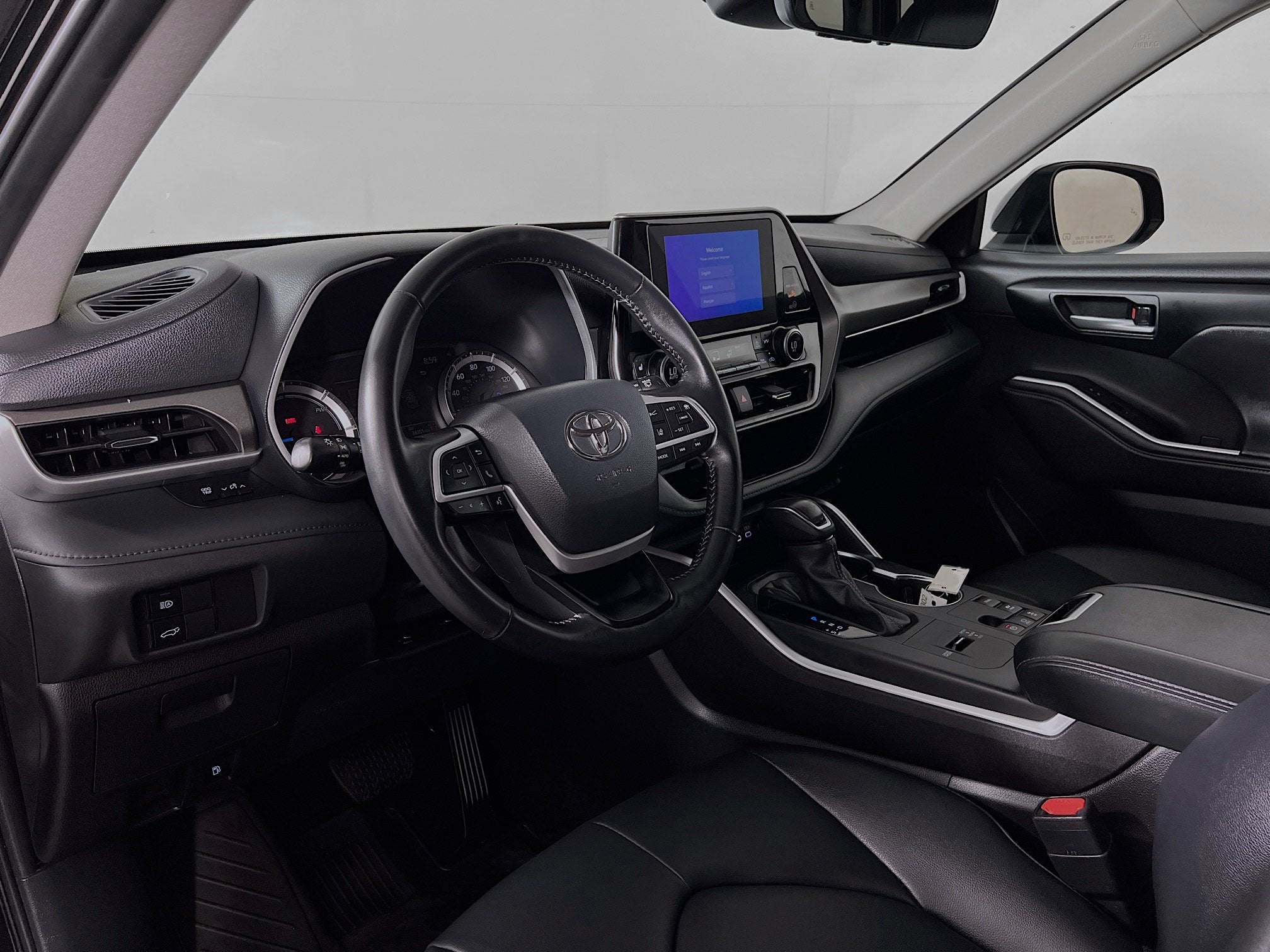 2025 Toyota Highlander Base