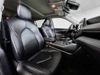 2026 Toyota Highlander Hybrid XLE