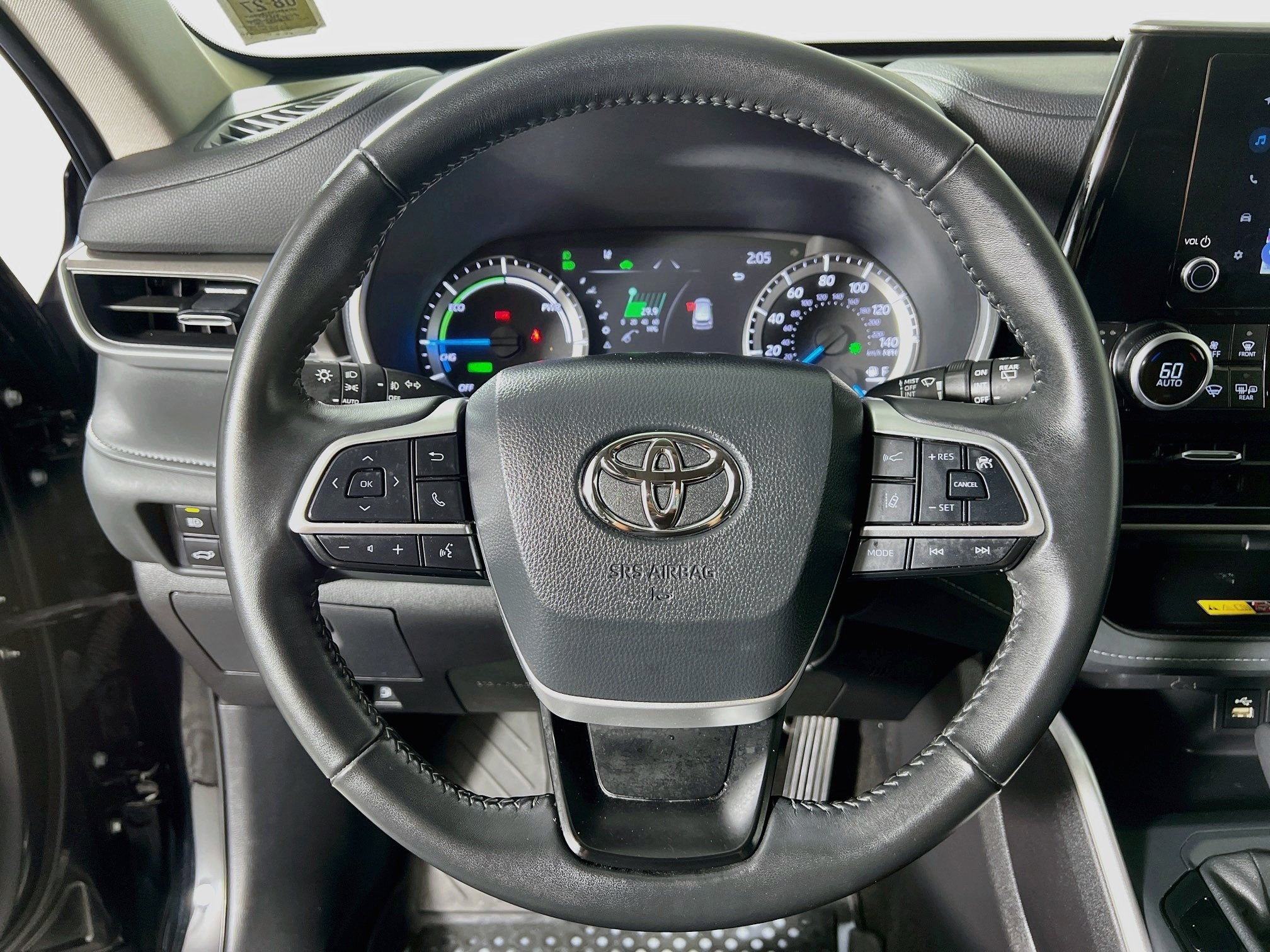2026 Toyota Highlander Hybrid XLE