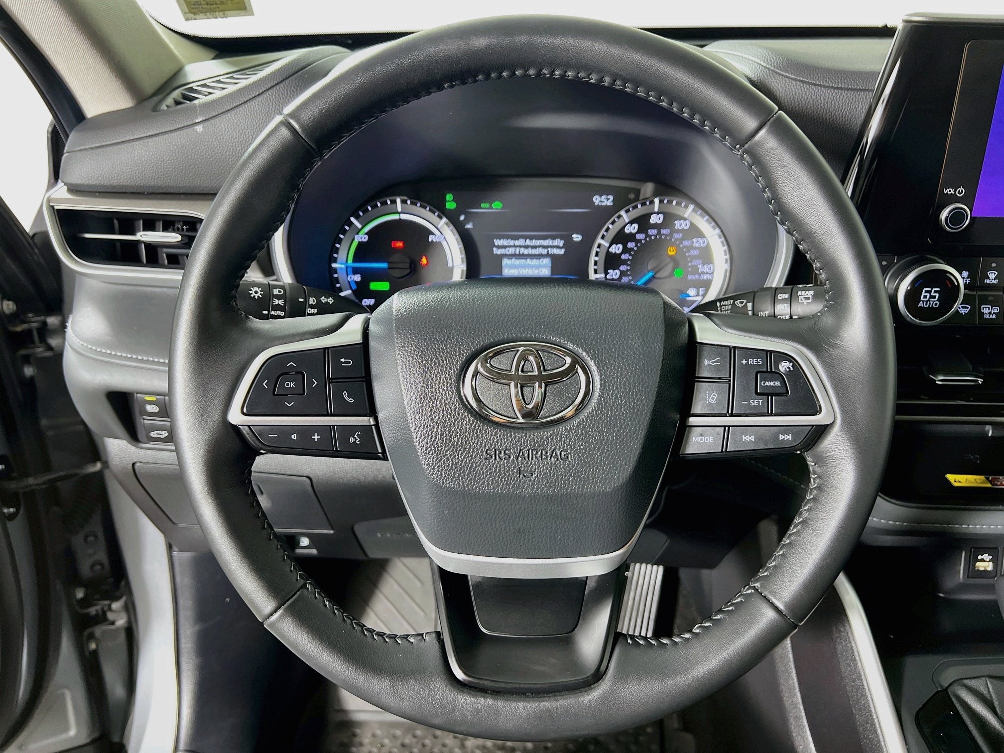 2026 Toyota Highlander Hybrid XLE