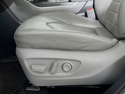 2023 Toyota Highlander Base