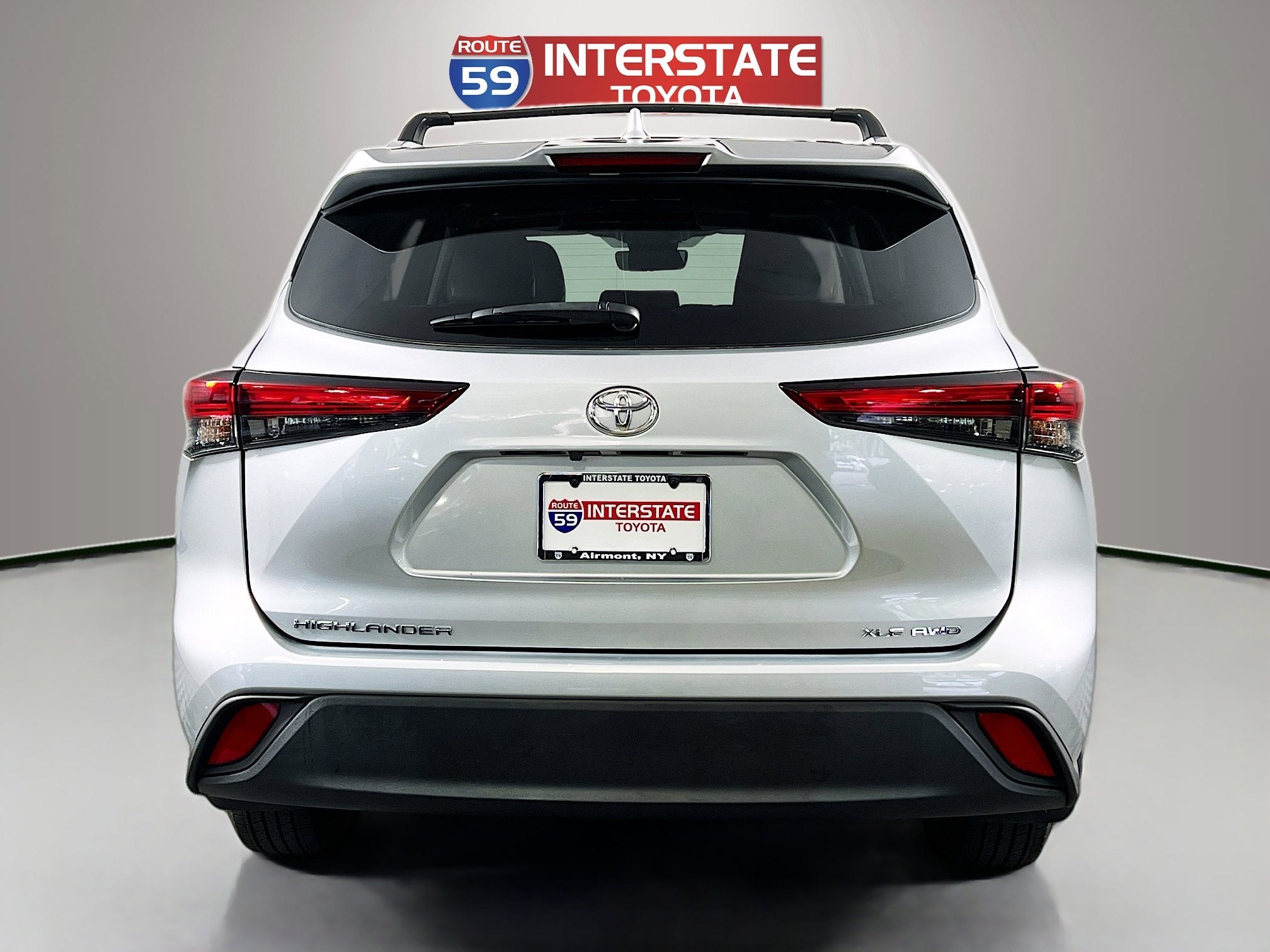 2023 Toyota Highlander Base