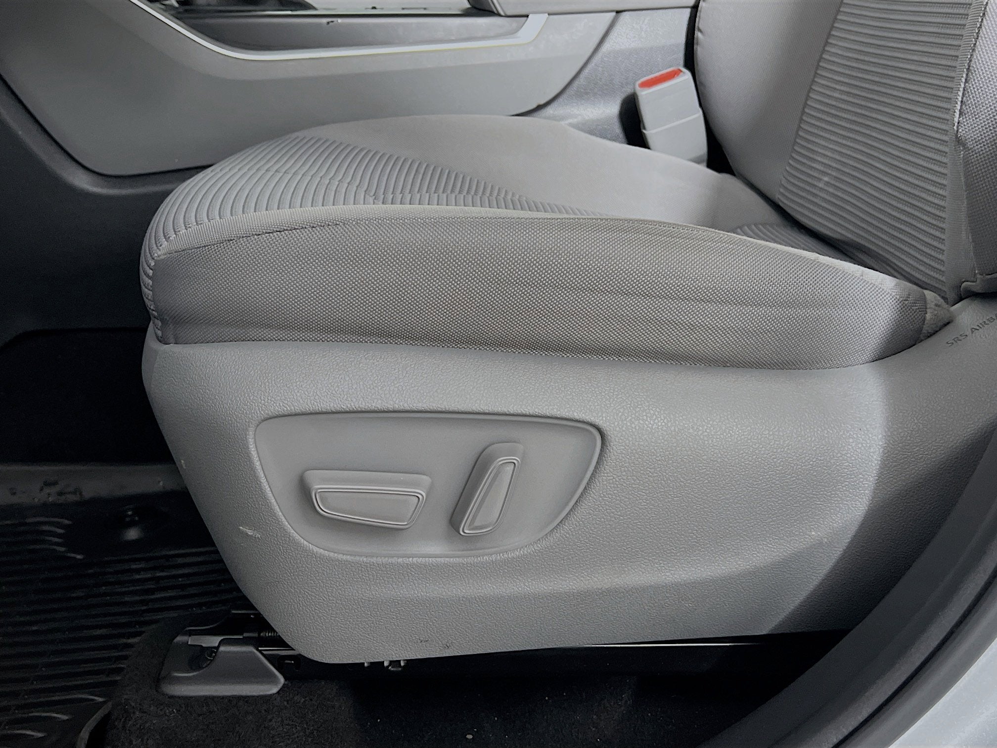 2023 Toyota Highlander Base