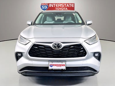 2023 Toyota Highlander Base