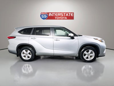 2023 Toyota Highlander Base