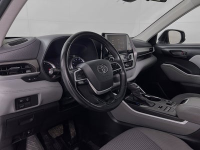 2023 Toyota Highlander Base