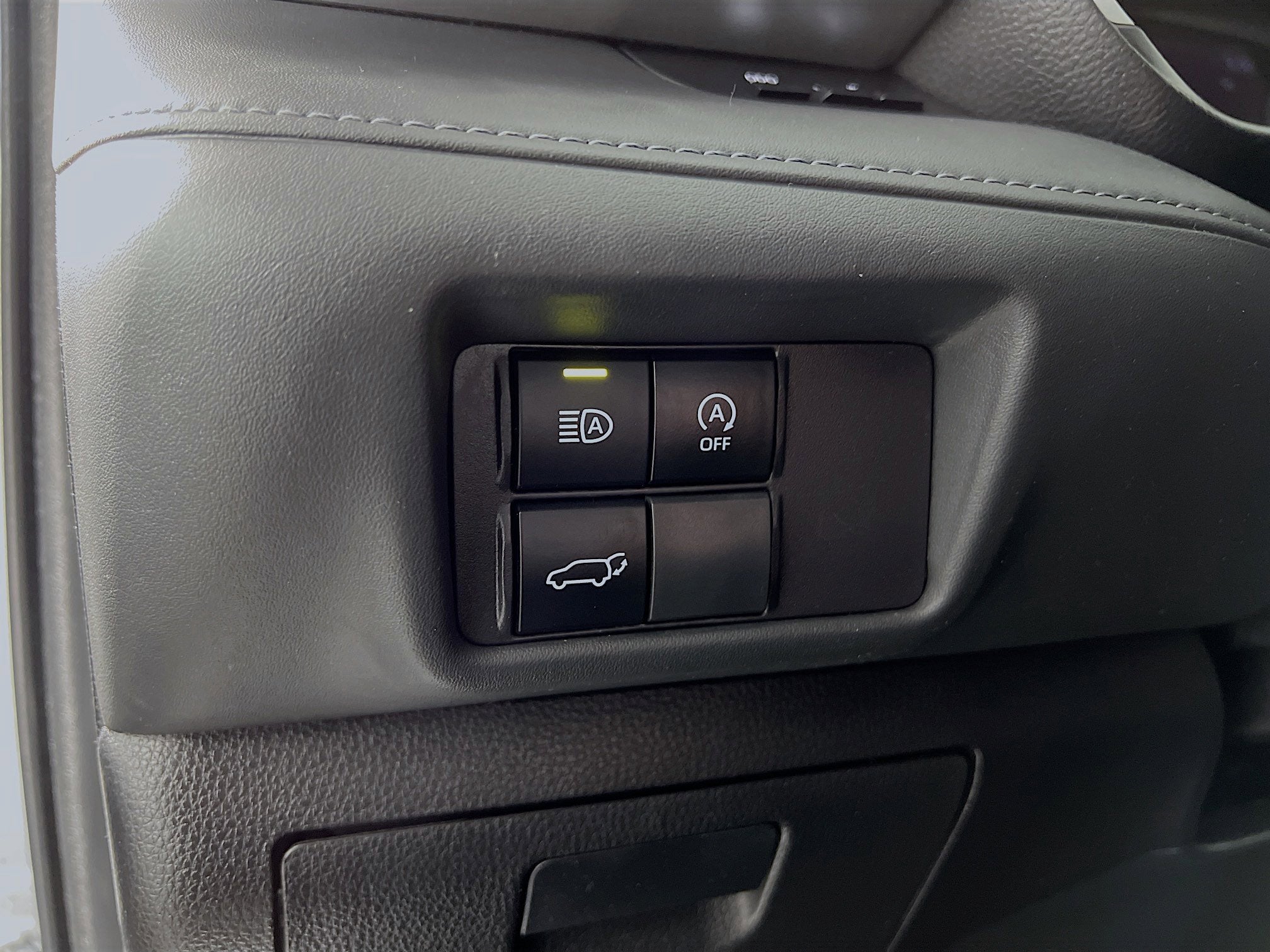 2023 Toyota Highlander Base