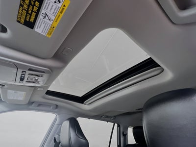 2023 Toyota Highlander Base