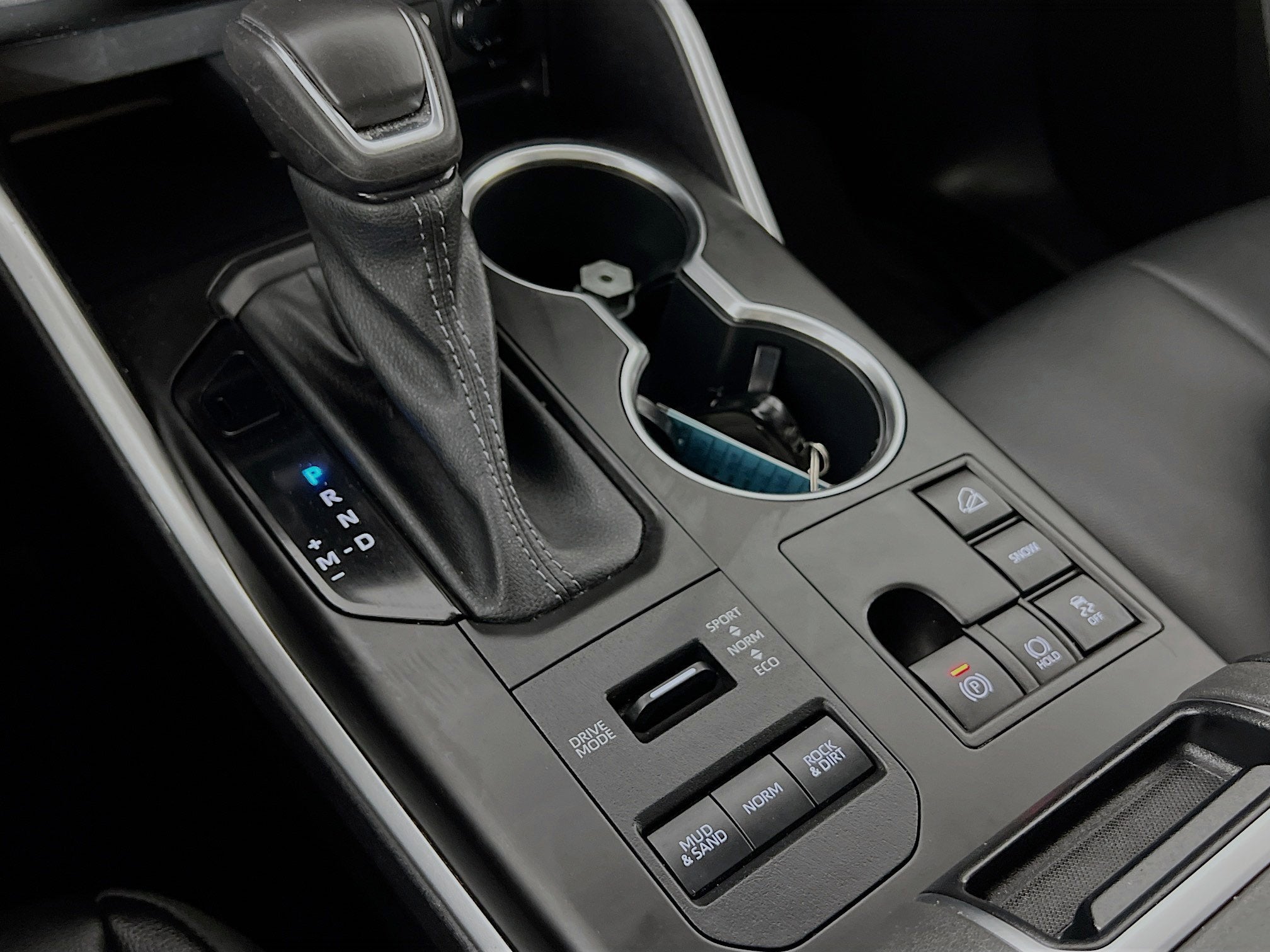 2023 Toyota Highlander Base