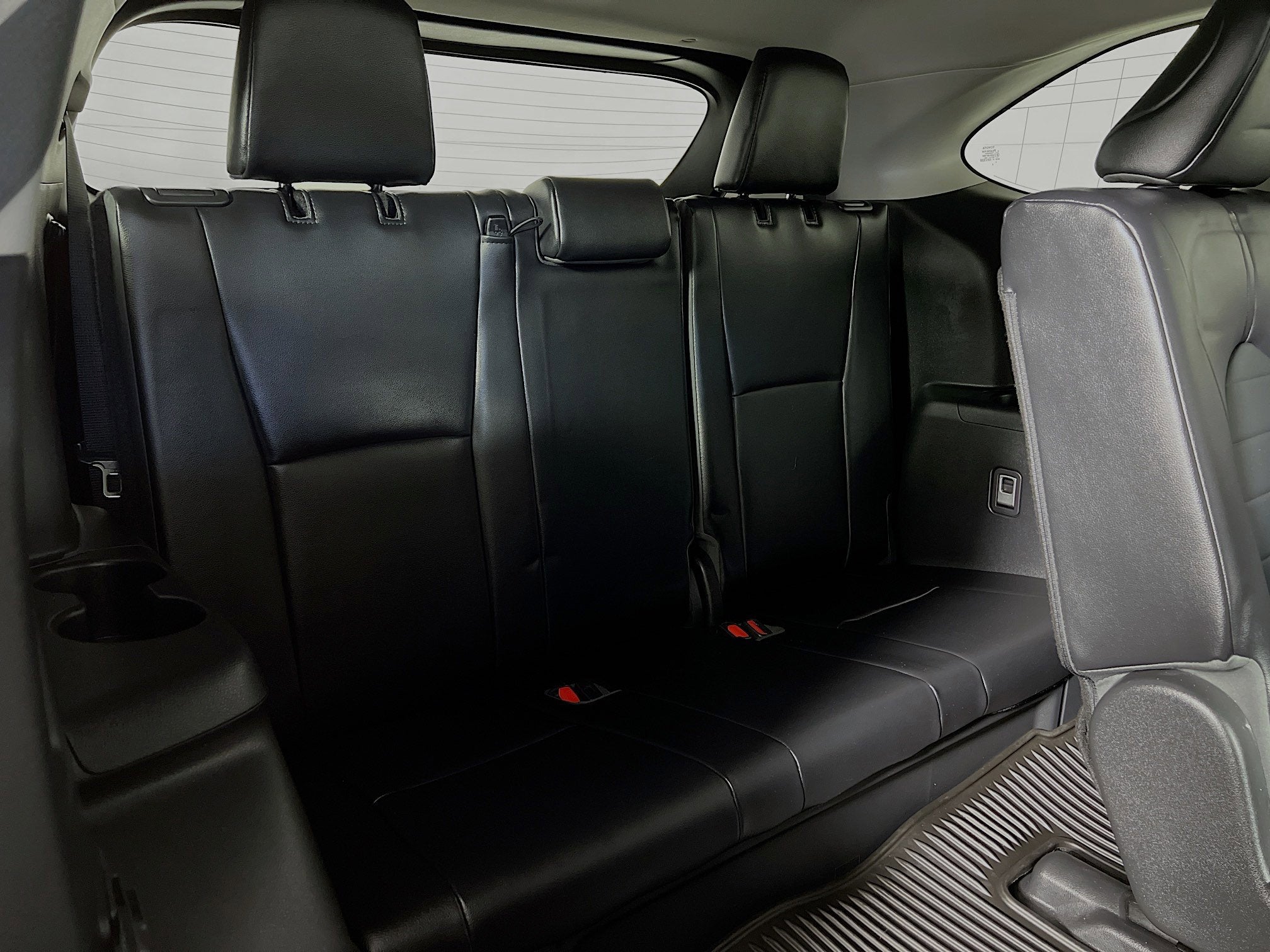 2023 Toyota Highlander Base