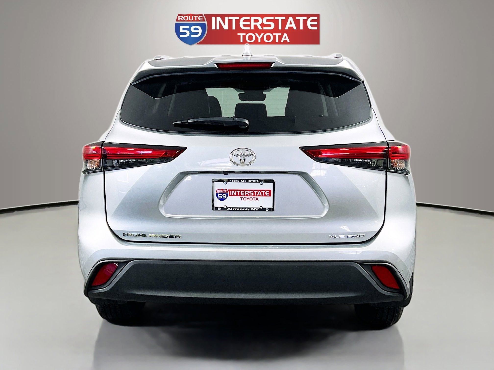 2023 Toyota Highlander Base