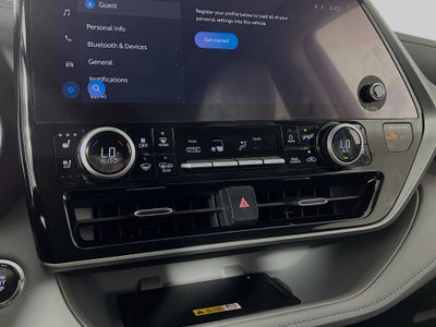 2023 Toyota Highlander Platinum