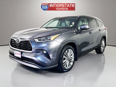 2023 Toyota Highlander Platinum