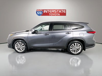 2023 Toyota Highlander Platinum