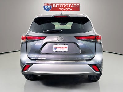 2023 Toyota Highlander Platinum