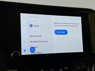 2025 Toyota Highlander LE