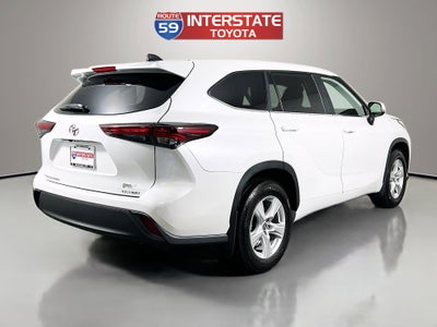 2025 Toyota Highlander LE