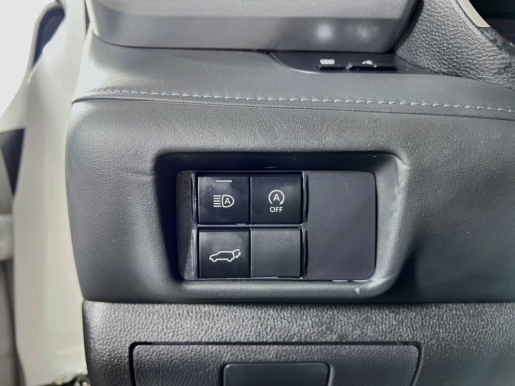 2026 Toyota Highlander Base