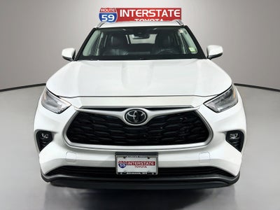 2026 Toyota Highlander Base