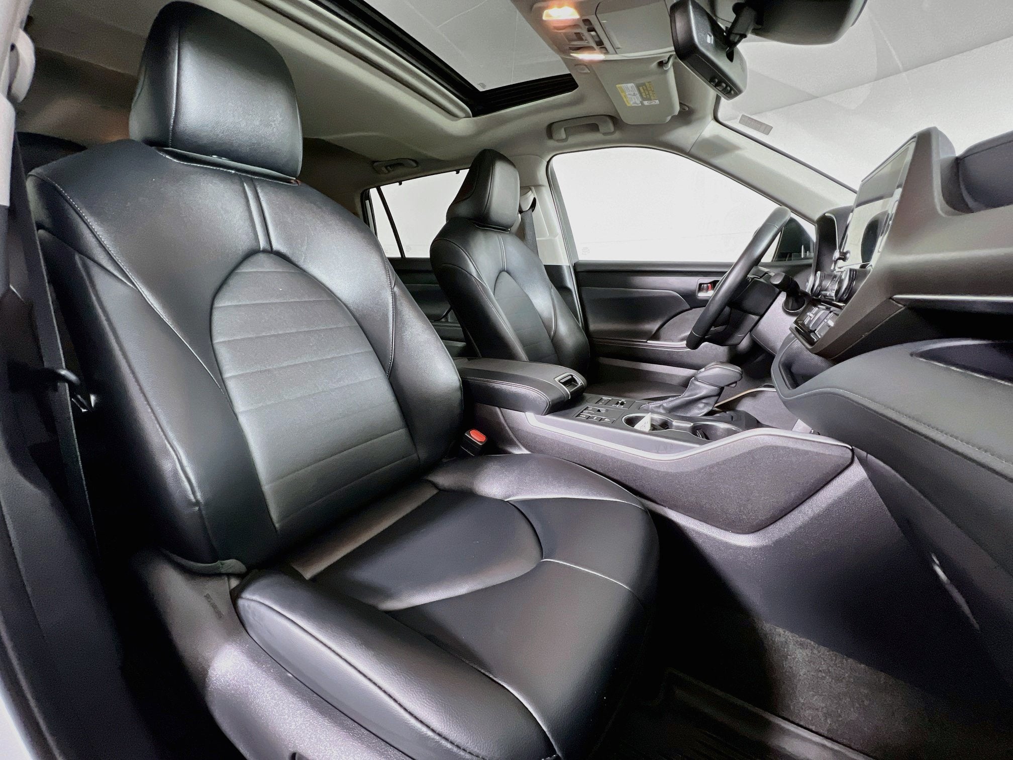 2026 Toyota Highlander Base