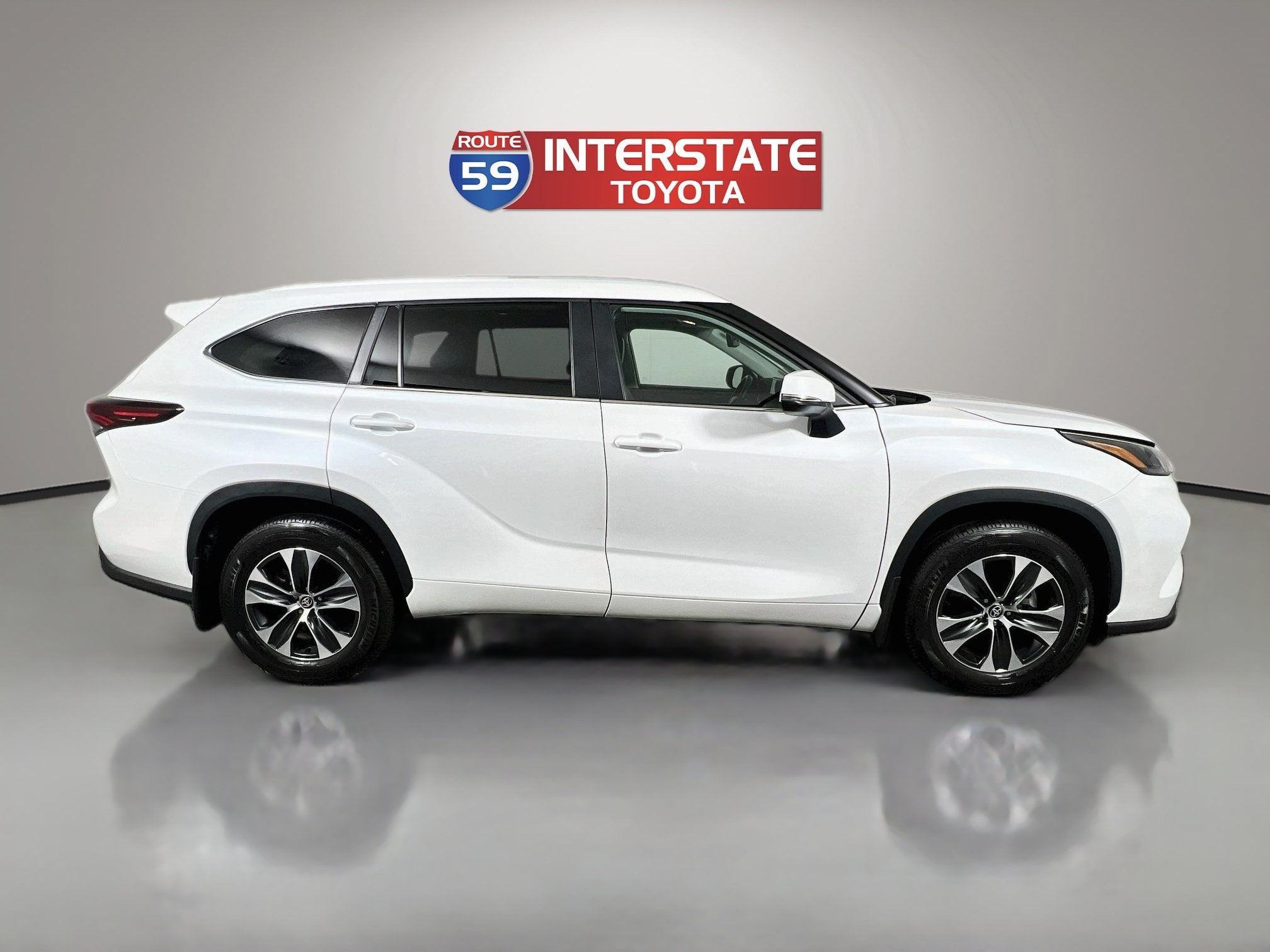 2026 Toyota Highlander Base