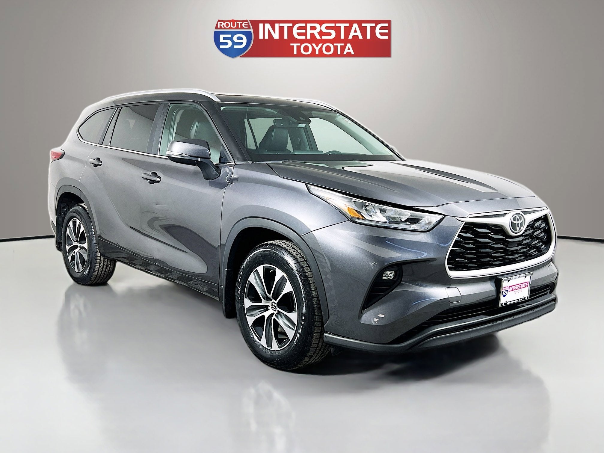 2023 Toyota Highlander Base