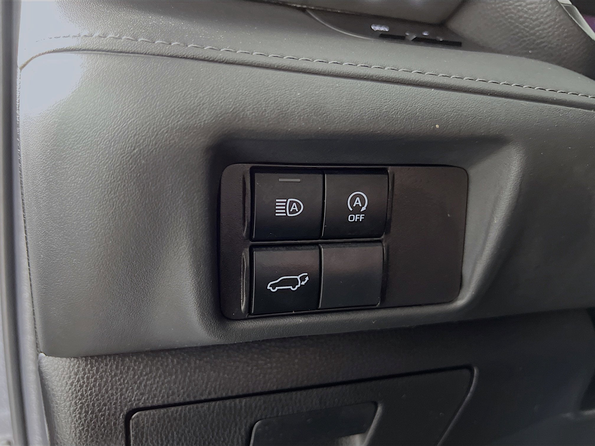 2023 Toyota Highlander Base