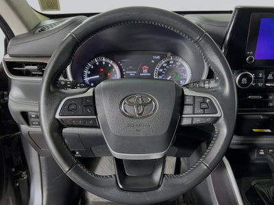 2023 Toyota Highlander Base