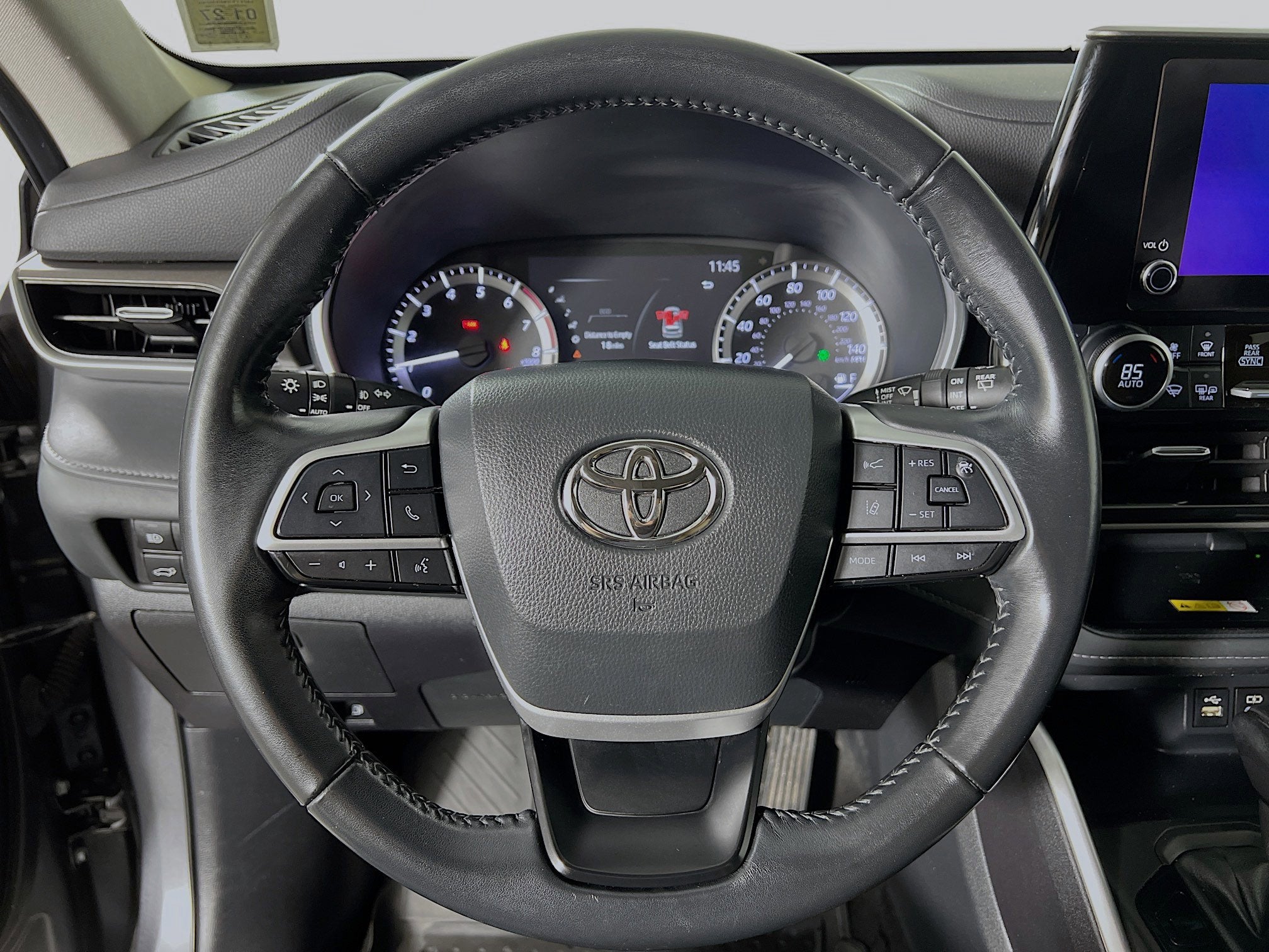 2023 Toyota Highlander Base