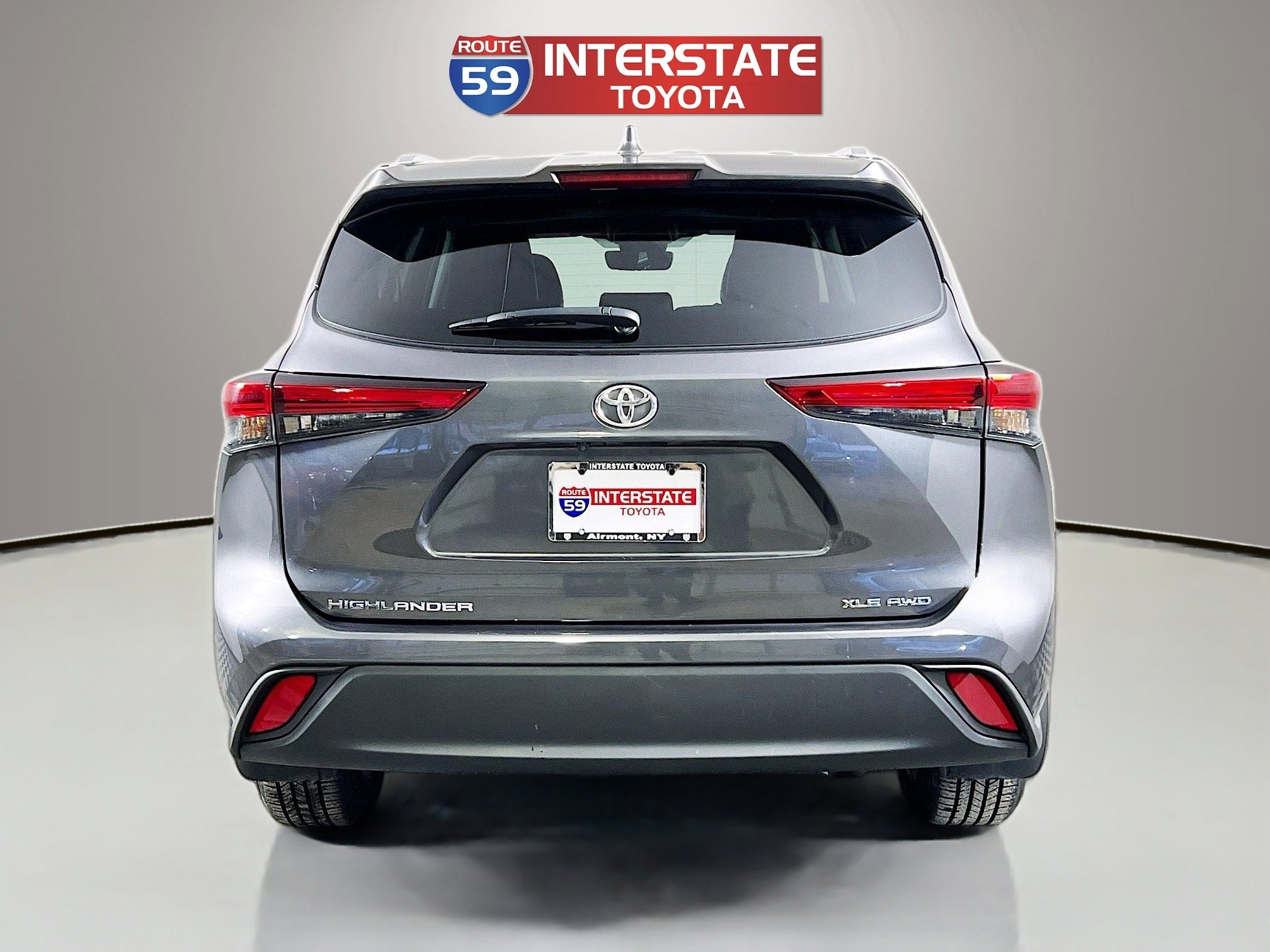 2023 Toyota Highlander Base